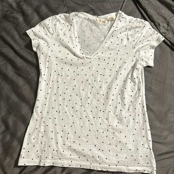 Christian Siriano Tops - White shirt with blue stars.